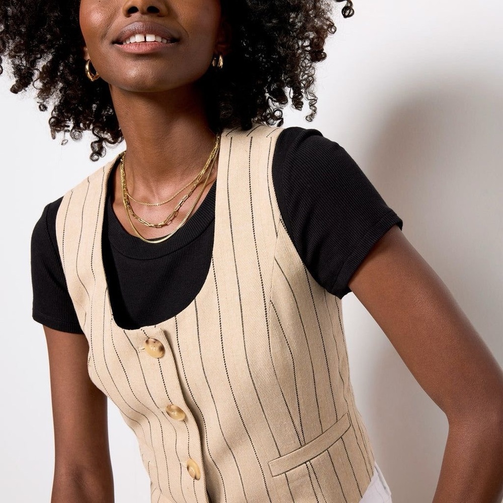 Beige Striped Button-Up Vestevereve